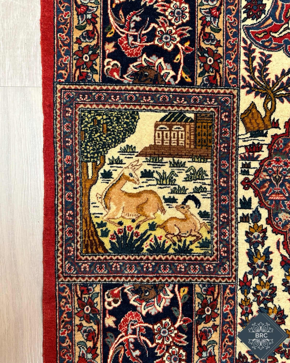 Antique Persian Isfahan Rug Circa 1900 | 4' 7" X 6' 11" | Multi-Colour | Urban Production