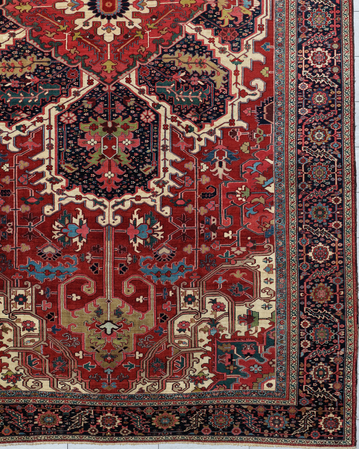 Antique Persian Serapi Heriz Rug Circa 1900 | 10' 11" X 18' 9" | Red Colour | Geometric Design | Tribal Production