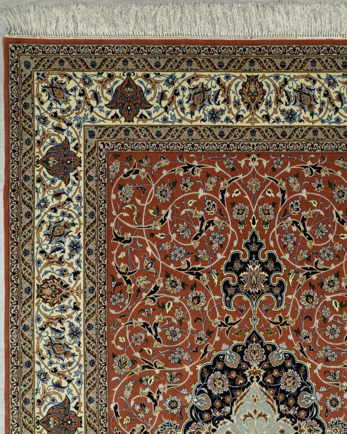 Persian Isfahan Rug | 5' 2" X 8' 3" | Coral & White Colours | Urban Production