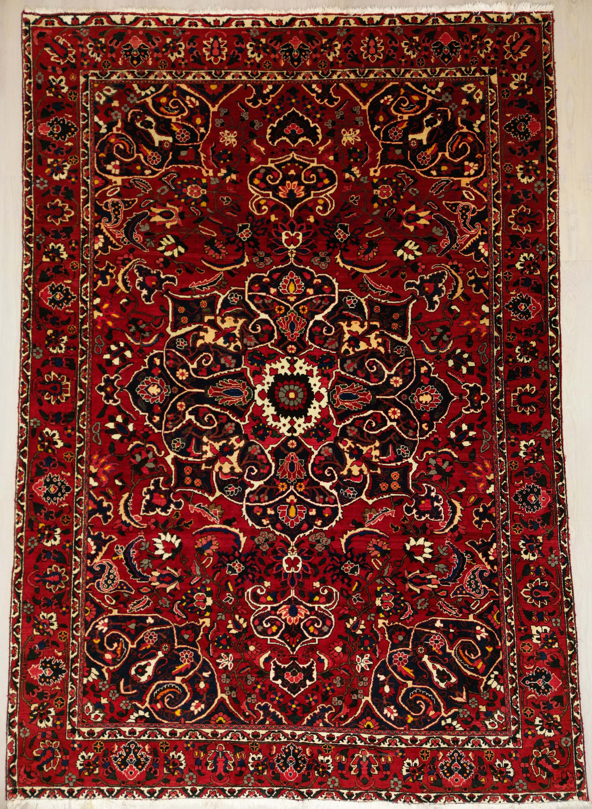 Persian Bakhtiar Rug | 8' 2" X 11' 5" | Red Colour | Medallion Design | Tribal Production
