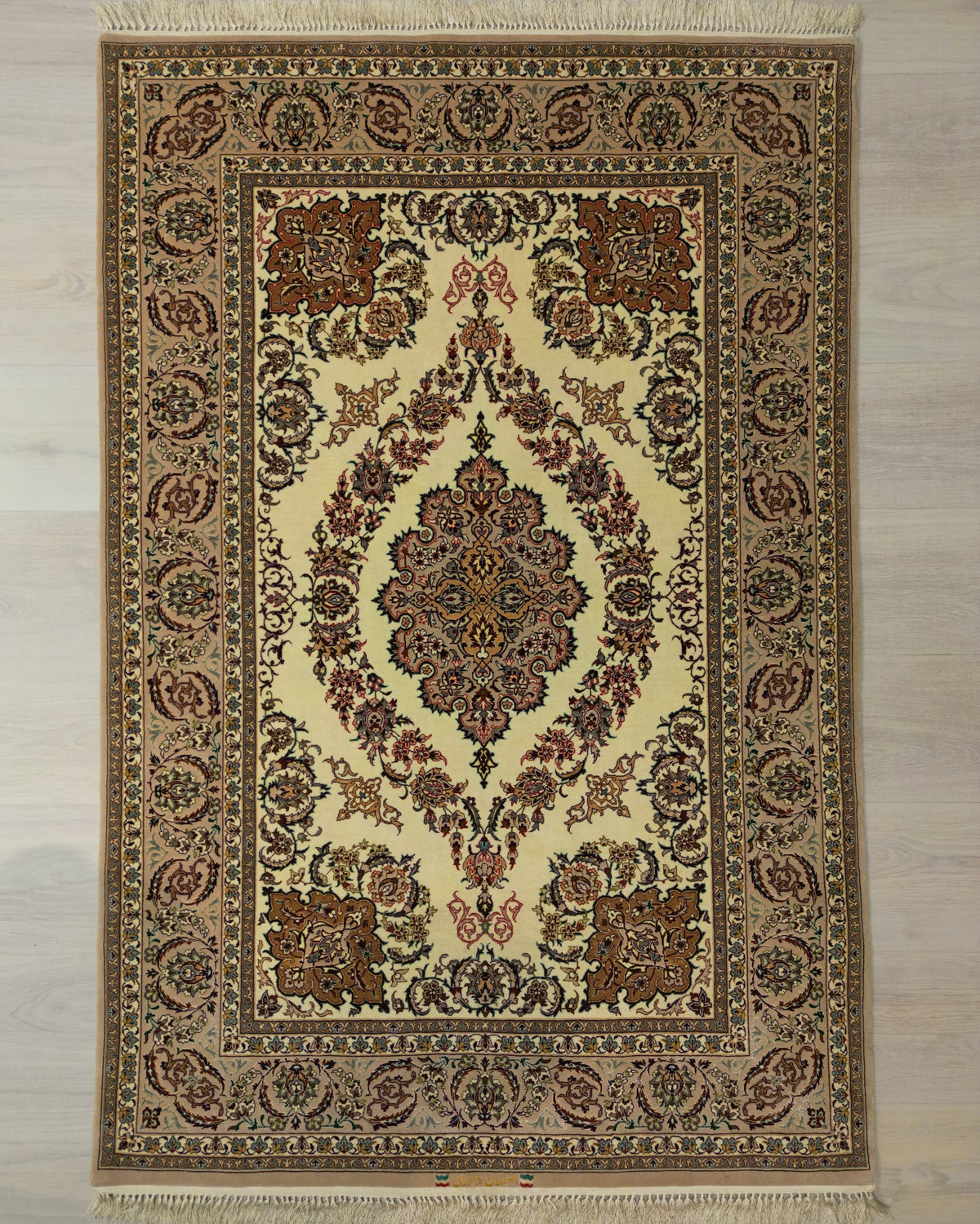 Persian Isfahan Rug | 4' 3" X 6' 5" | Light Colours | Medallion Design | Urban Production