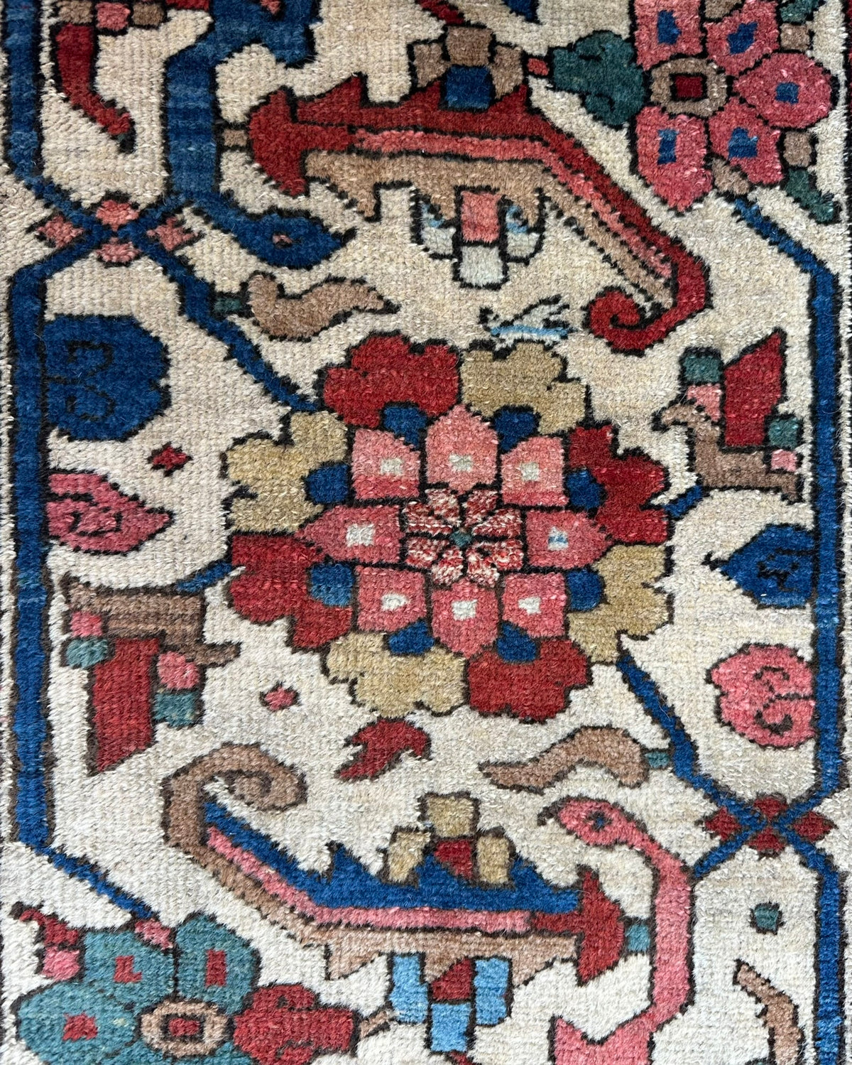 Antique Persian Serapi Heriz Rug Circa 1880 | 14' 5" X 23' | Multicolour Jewel Tones | Geometric Design | Tribal Production