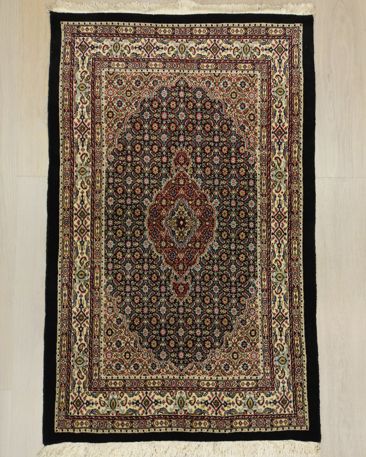 Persian Mood Mashhad Rug | 3' 1" X 4' 11" | Midnight Blue & Cream Colours | Medallion Design | Urban Production